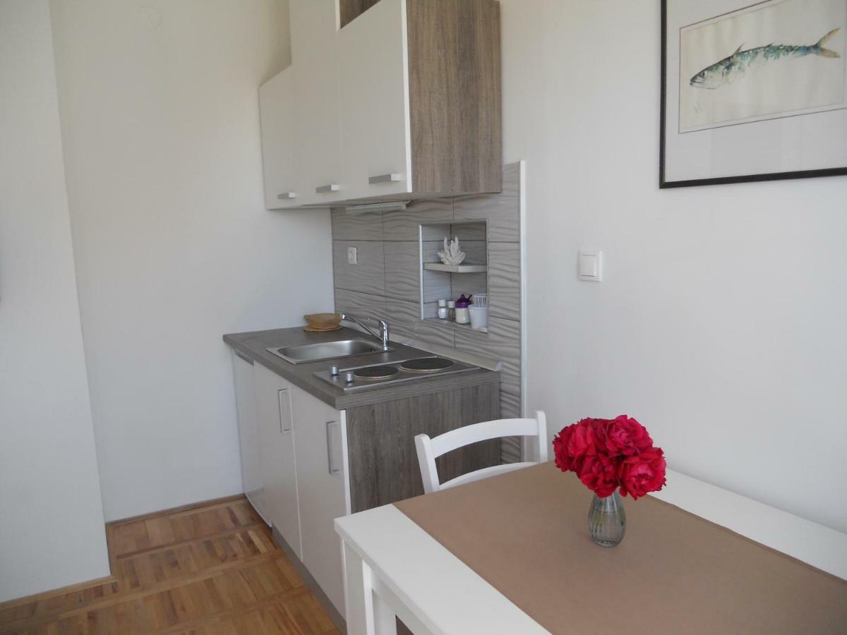 Apartments Krzelj Vodice Extérieur photo